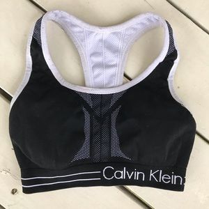 Calvin Klein black & white sports bra - reversible